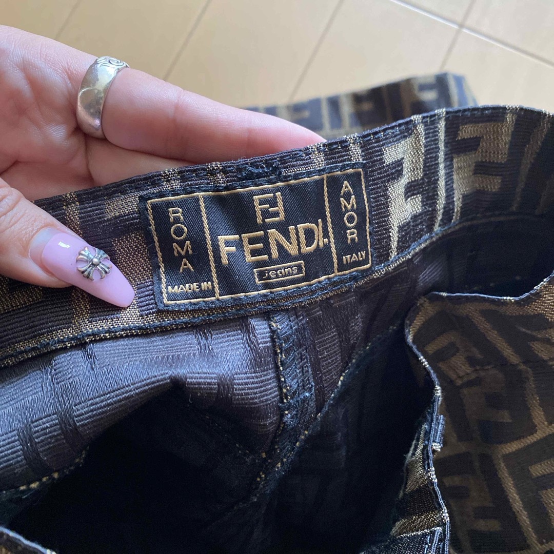 FENDI(フェンディ)のFENDI  フェンディ ロゴ スカート ヴィンテージ レディースのスカート(ひざ丈スカート)の商品写真