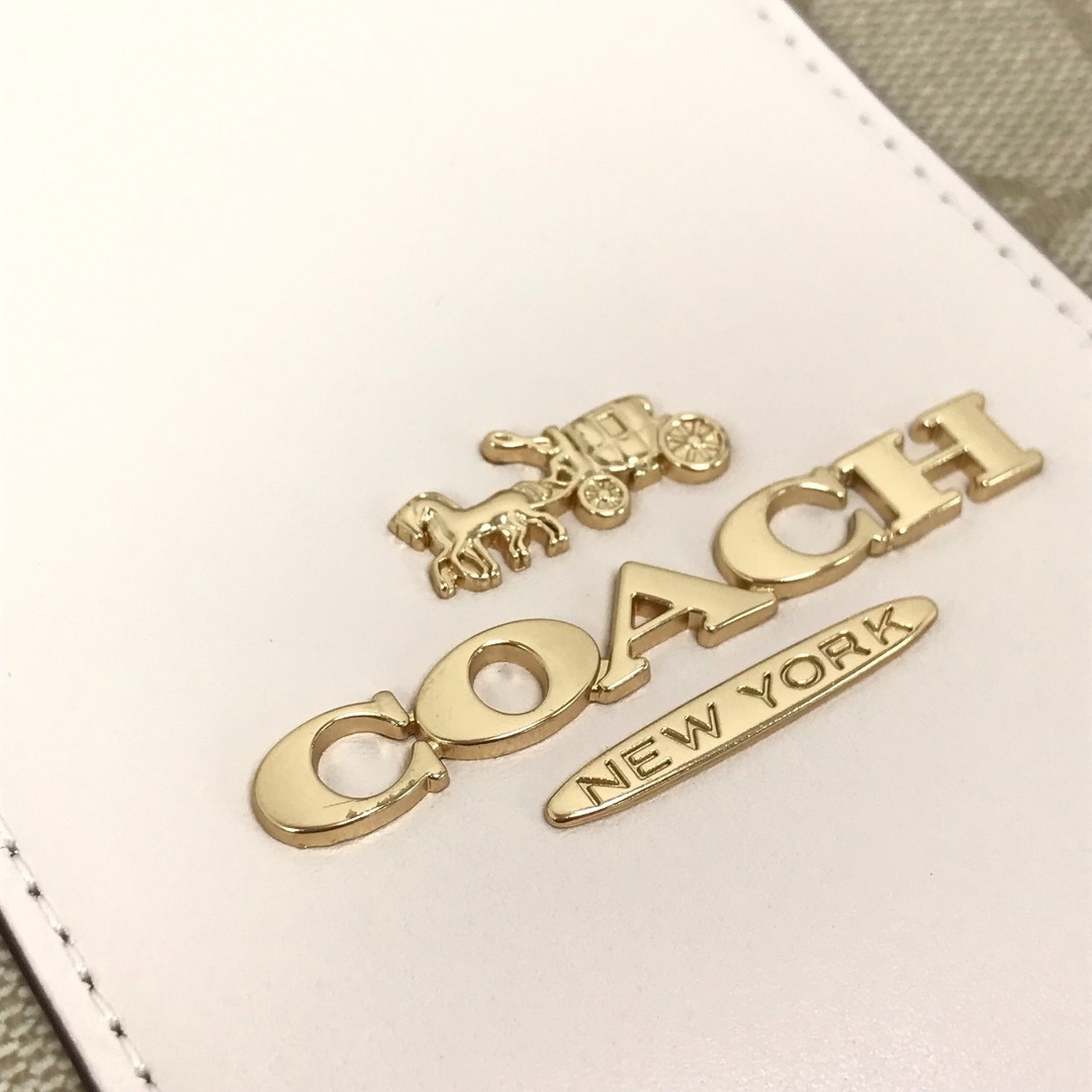 COACH(コーチ)の$$ COACH コーチ ショルダーバッグ  CR124 ベージュ×ホワイト レディースのバッグ(ショルダーバッグ)の商品写真