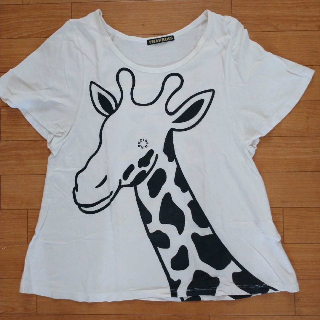 FRAPBOIS(フラボア)のFRAPBOIS キリンTシャツ 親子コーデ レディースのトップス(Tシャツ(半袖/袖なし))の商品写真