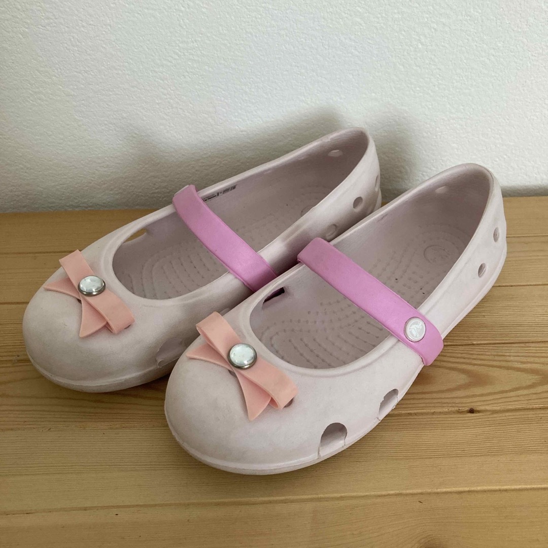 crocs(クロックス)のクロックス　キッズサンダル　18.5cm キッズ/ベビー/マタニティのキッズ靴/シューズ(15cm~)(サンダル)の商品写真