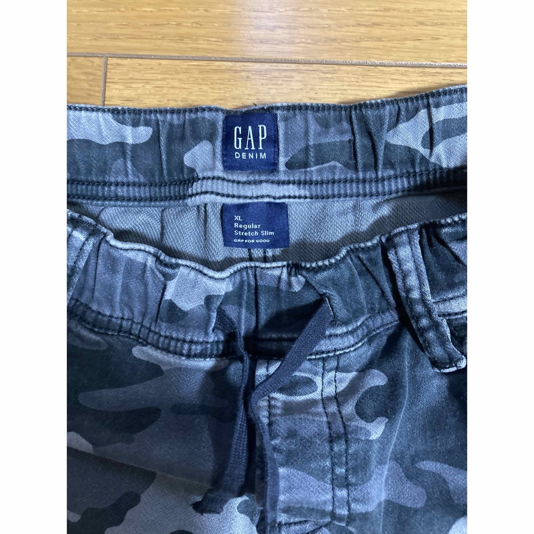 GAP(ギャップ)のGAP 迷彩柄Regular ストレッチスリム　XL  150cm キッズ/ベビー/マタニティのキッズ服男の子用(90cm~)(パンツ/スパッツ)の商品写真