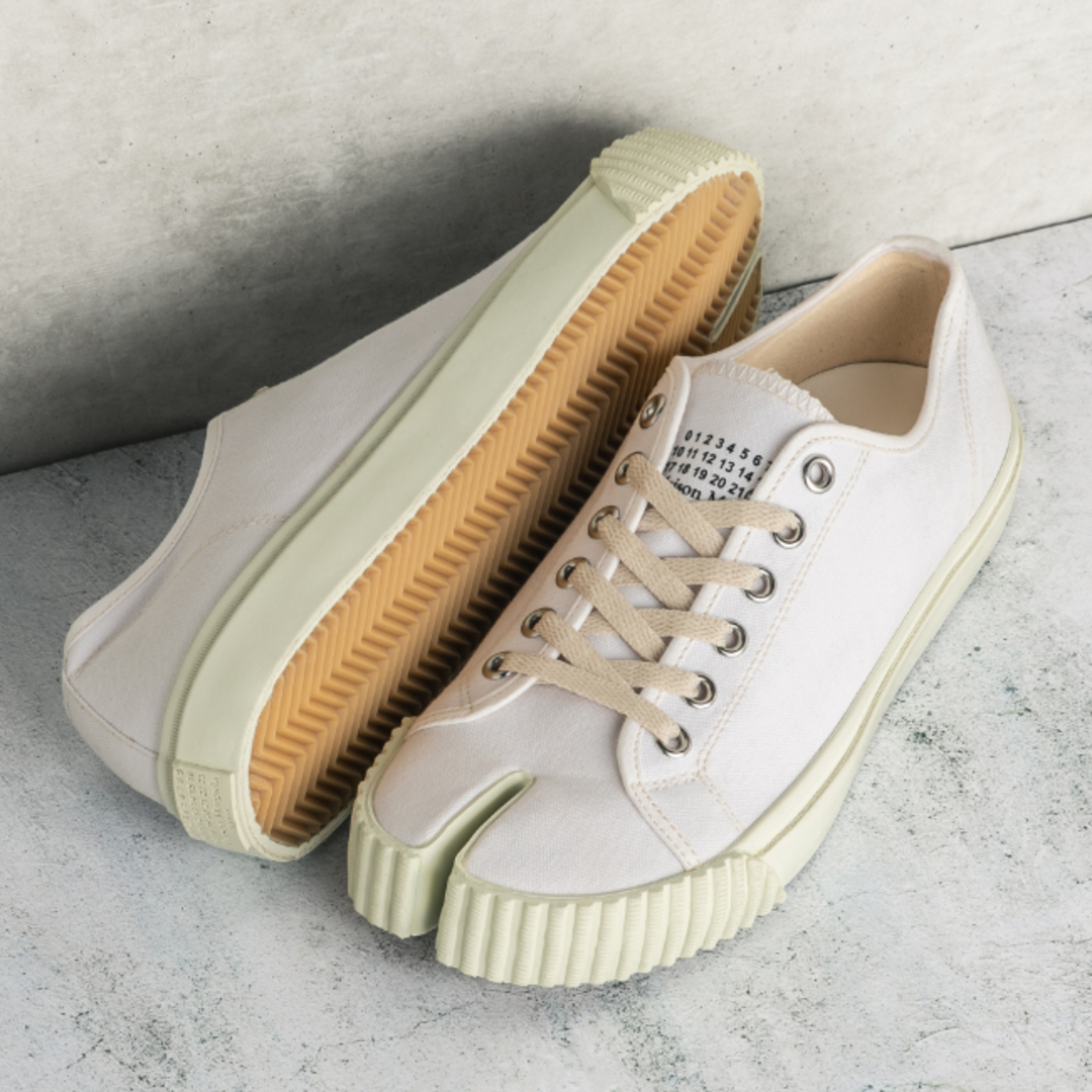 Maison Martin Margiela(マルタンマルジェラ)のメゾン マルジェラ/MAISON MARGIELA シューズ メンズ TABI SNEAKERS スニーカー WHITE S37WS0578-P4291-T1003 _0410ff メンズの靴/シューズ(スニーカー)の商品写真