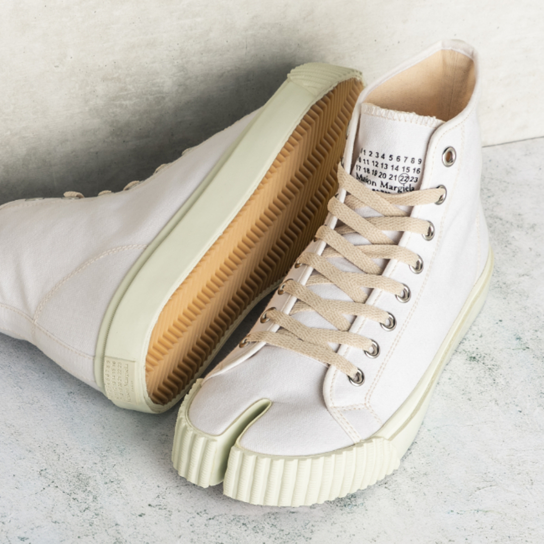 Maison Martin Margiela(マルタンマルジェラ)のメゾン マルジェラ/MAISON MARGIELA シューズ メンズ TABI HIGH TOP スニーカー WHITE S57WS0440-P4291-T1003 _0410ff メンズの靴/シューズ(スニーカー)の商品写真