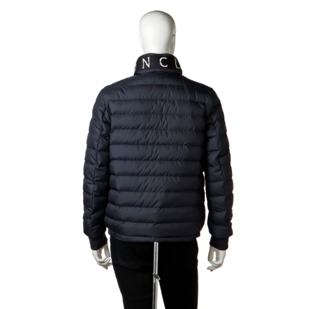 MONCLER(モンクレール)のモンクレール/MONCLER ジャケット アパレル メンズ AKIO ダウンジャケット NAVY 0911A00004-54A81-778 _0410ff メンズのジャケット/アウター(ダウンジャケット)の商品写真