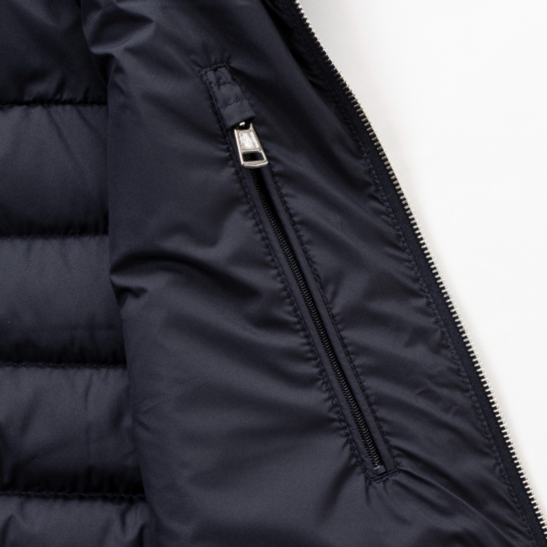 MONCLER(モンクレール)のモンクレール/MONCLER ジャケット アパレル メンズ ALBYT ダウンベスト NAVY 0911A00060-54A81-778 _0410ff メンズのジャケット/アウター(ダウンベスト)の商品写真