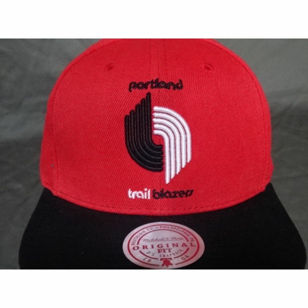 MITCHELL & NESS(ミッチェルアンドネス)の【Mitchell & Ness】NBAブレイザーズ 創設25周年記念ロゴCap メンズの帽子(キャップ)の商品写真