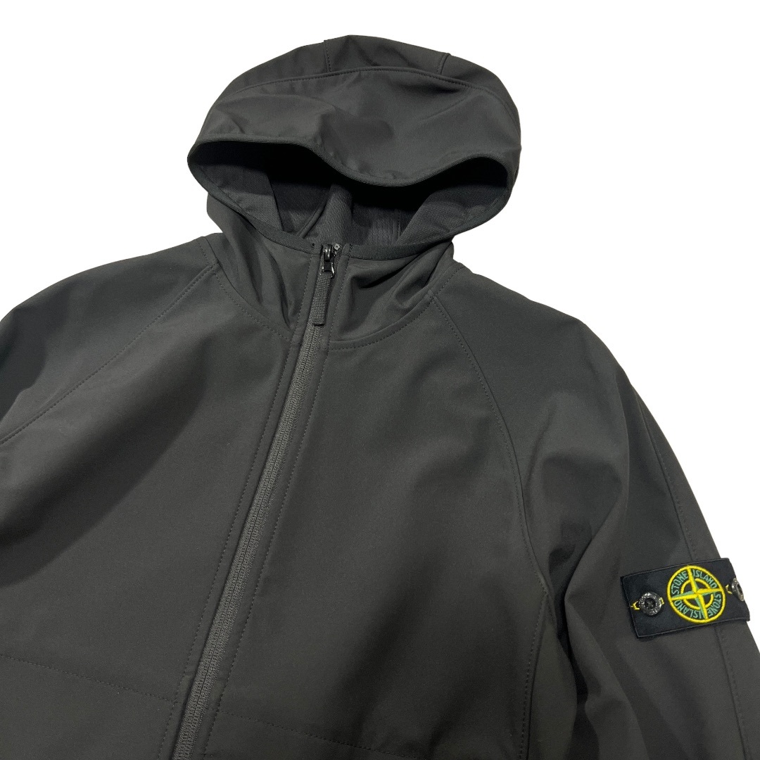 STONE ISLAND(ストーンアイランド)のSTONE ISLAND LIGHT SOFT SHELL ジャケット 14Y メンズのジャケット/アウター(ナイロンジャケット)の商品写真