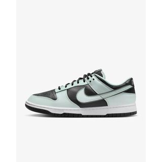 ナイキ(NIKE)の！！ナイキ ダンク LOW レトロ プレミアム(スニーカー)