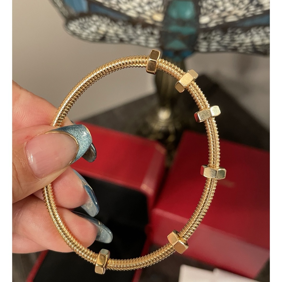 Cartier(カルティエ)のカルティエ  エクルドゥ　ブレスレット レディースのアクセサリー(ブレスレット/バングル)の商品写真