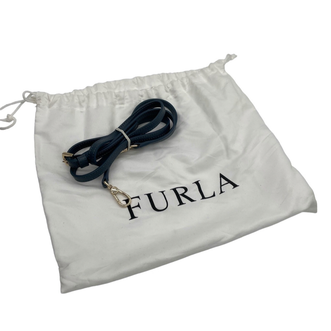 Furla(フルラ)のFURLA フルラ パイパー レザー青ブルー ショルダーバッグ 保存袋付き レディースのバッグ(ショルダーバッグ)の商品写真