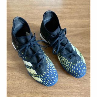 アディダス(adidas)のアディダス サッカー トレーニングシューズ ジュニア プレデター フリーク(シューズ)