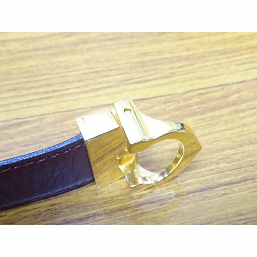 Cartier(カルティエ)のＫ名067/ Cartier ベルト ボルドー系 レザー 約80㎝  メンズのファッション小物(ベルト)の商品写真