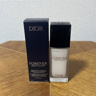 ディオール(Dior)のディオール スキン フォーエヴァー フルイド グロウ 00 ニュートラル (ファンデーション)