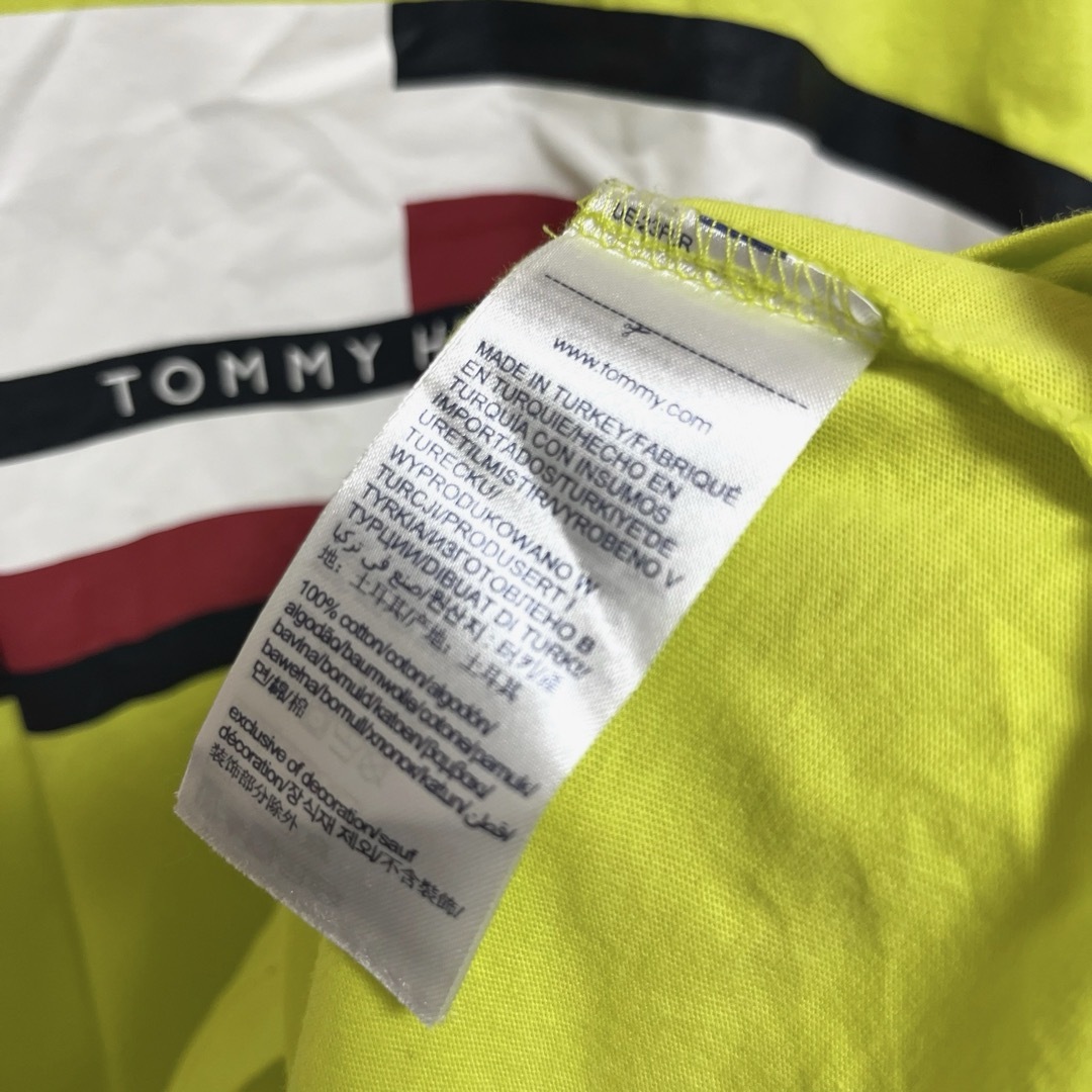 TOMMY HILFIGER(トミーヒルフィガー)のTOMMY HILFIGER トミーヒルフィガー Tシャツ イエロー 袖刺繍 L メンズのトップス(Tシャツ/カットソー(半袖/袖なし))の商品写真