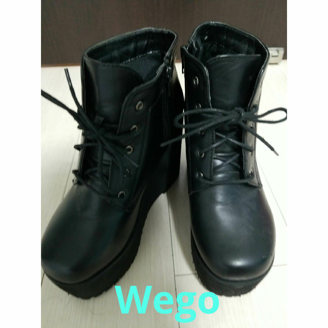 WEGO(ウィゴー)のwego 厚底　ショートブーツ レディースの靴/シューズ(ブーツ)の商品写真