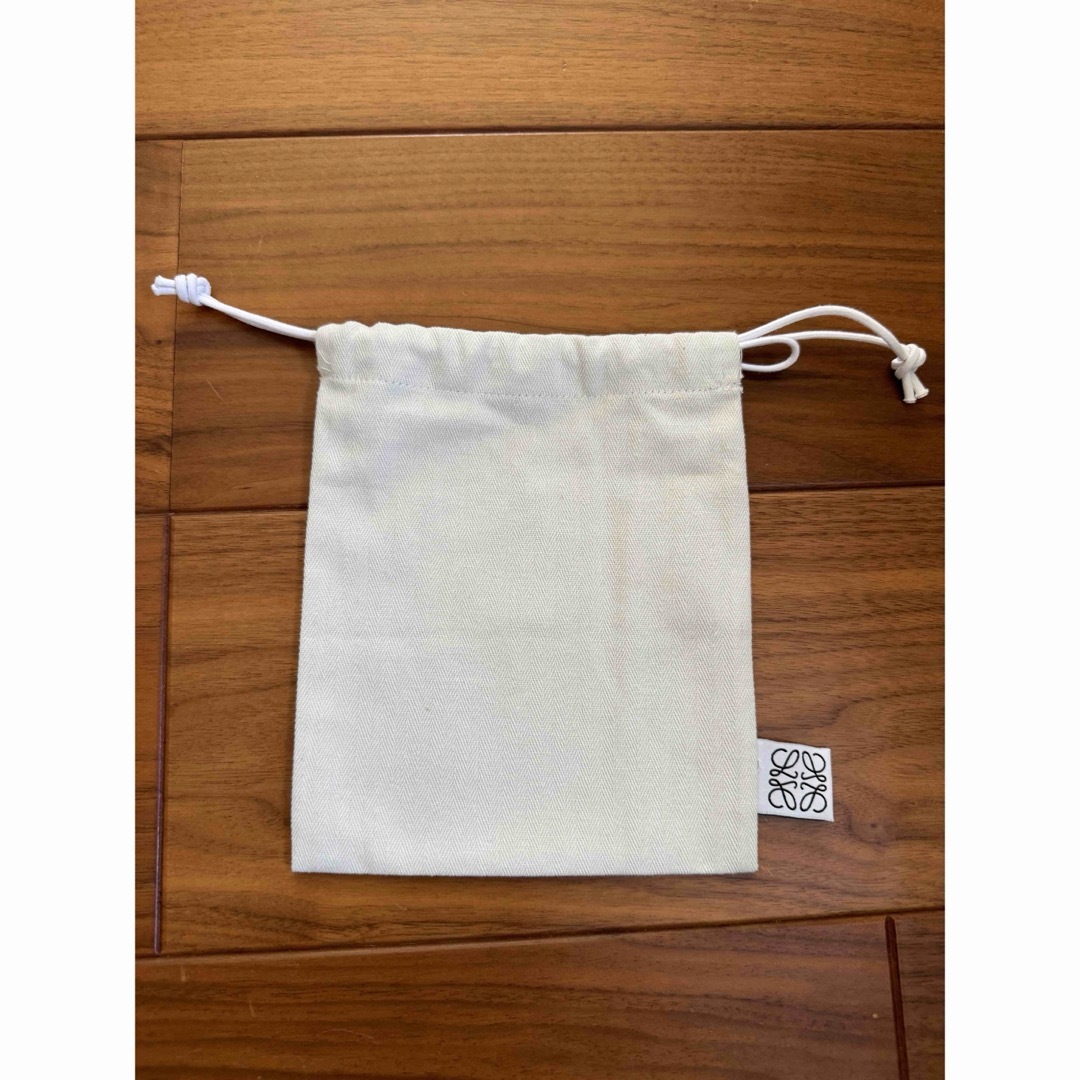 LOEWE(ロエベ)のロエベ　箱　巾着　リボン レディースのバッグ(ショップ袋)の商品写真