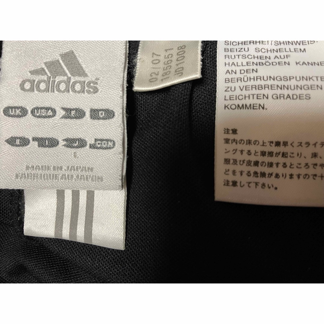 adidas(アディダス)のアディダス【日本製】ハーフパンツ・黒・ジャージ・ショート・ブラック・L・シンプル メンズのパンツ(ショートパンツ)の商品写真