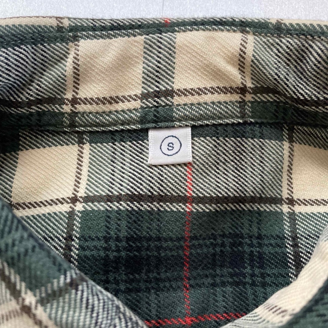 UNIQLO(ユニクロ)のUNIQLO ユニクロ　チェック柄　長袖シャツ　Sサイズ　コットン メンズのトップス(シャツ)の商品写真