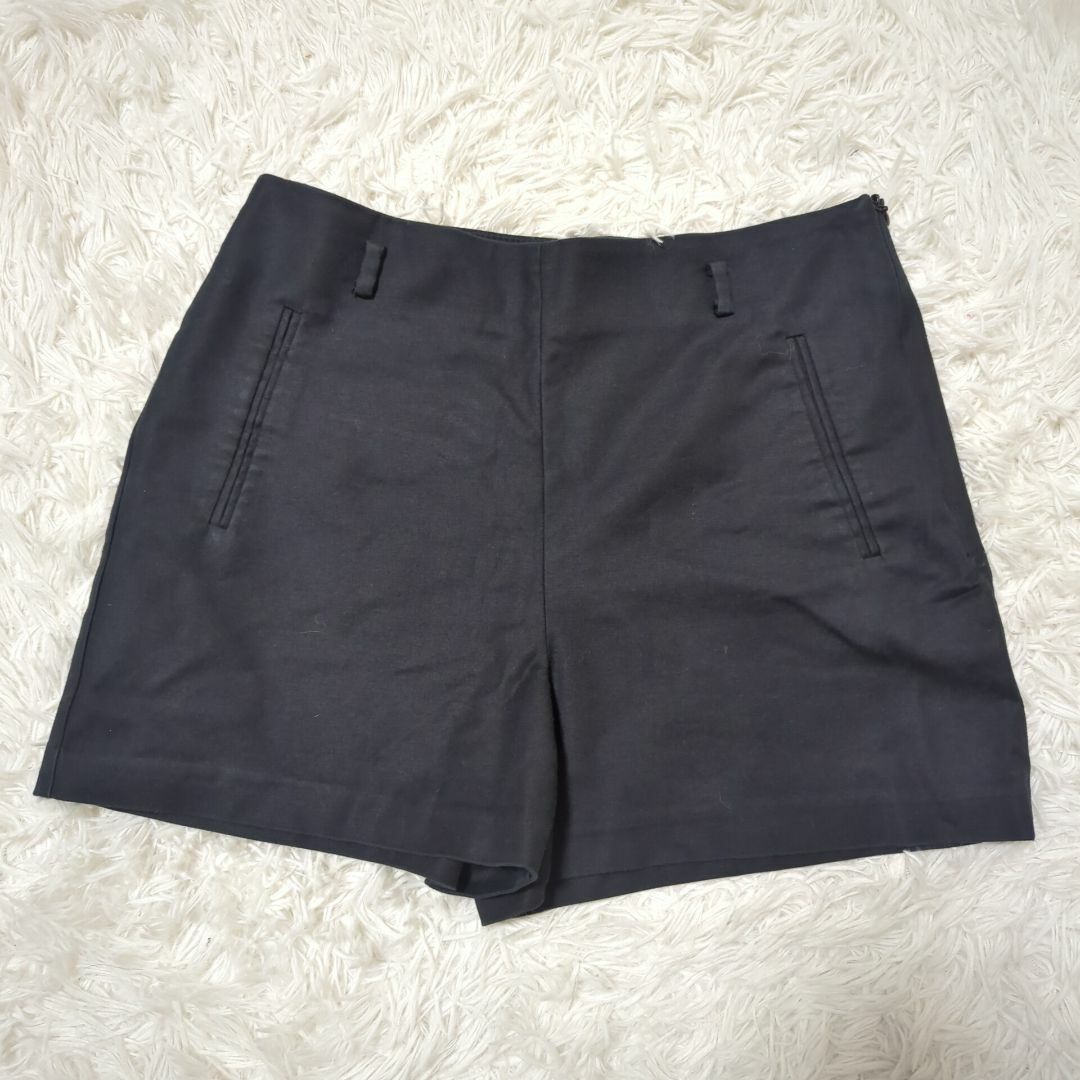 【美品アウトレット】ZARA BASIC ショートパンツ S 黒 ✓3300 レディースのパンツ(ショートパンツ)の商品写真