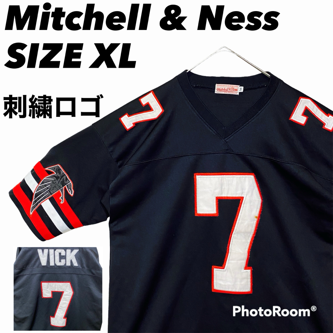 MITCHELL & NESS(ミッチェルアンドネス)のミッチェルアンドネス　NFL アメフアトランタファルコンズ　Tシャツ古着 メンズのトップス(Tシャツ/カットソー(半袖/袖なし))の商品写真