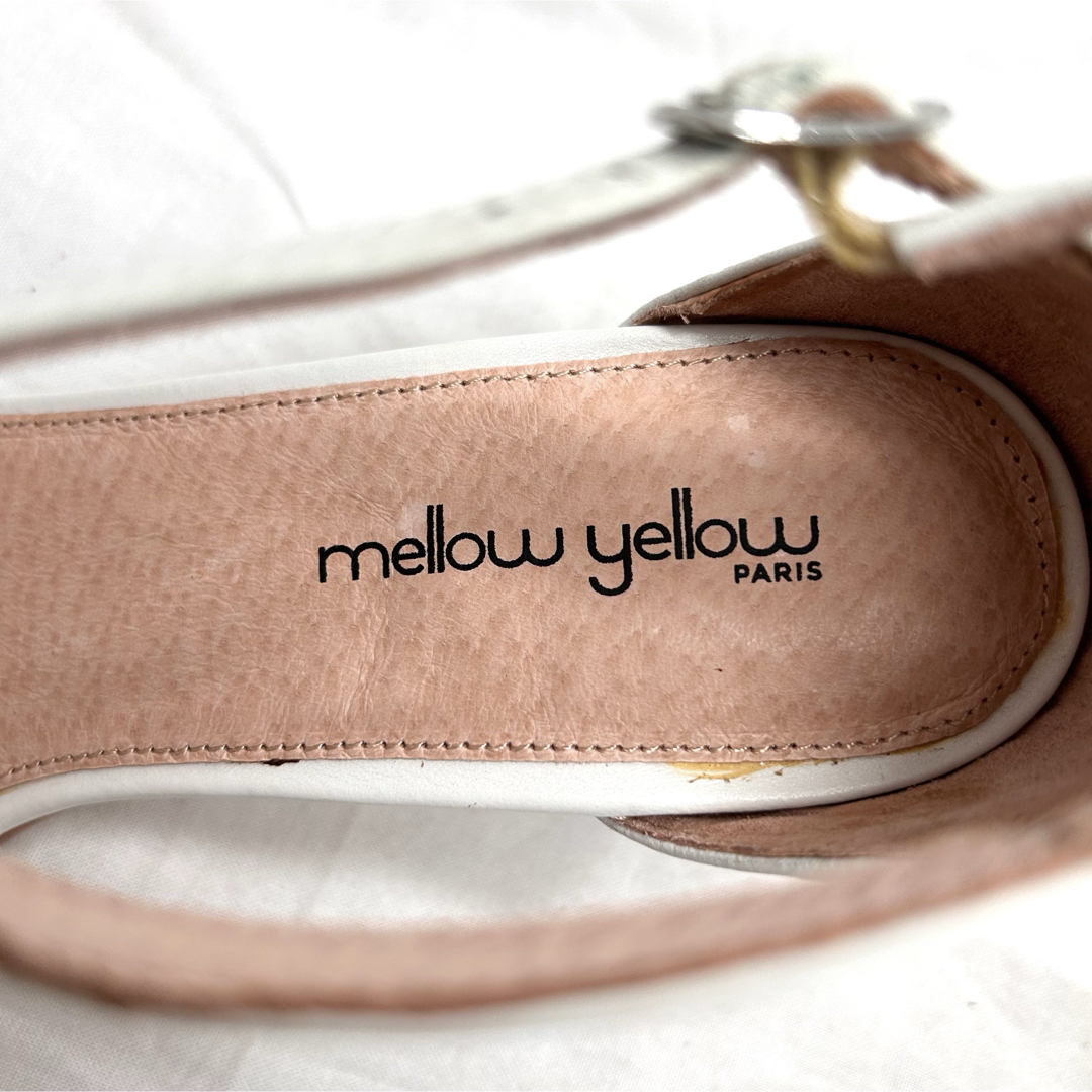 mellow yellow メローイエローカットワークパンプス　サンダル　レザー レディースの靴/シューズ(サンダル)の商品写真