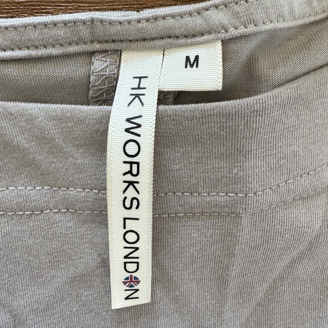 レディース 半袖 Tシャツ M グレー おしゃれ モダン  メンズのトップス(Tシャツ/カットソー(半袖/袖なし))の商品写真