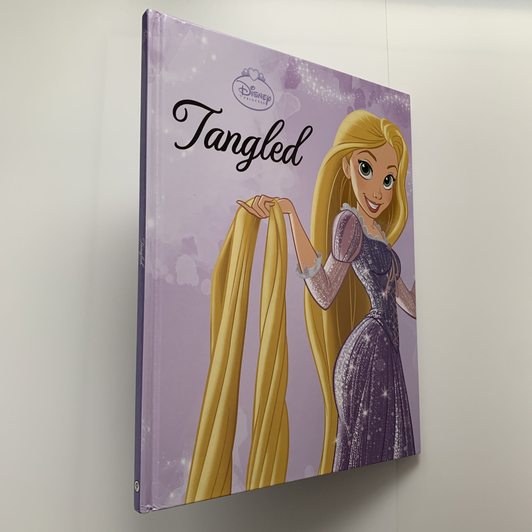 Disney(ディズニー)のDisney PRINCESS Tangled（塔の上のラプンツェル）英語版絵本 エンタメ/ホビーの本(絵本/児童書)の商品写真