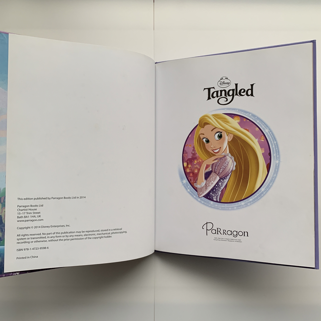 Disney(ディズニー)のDisney PRINCESS Tangled（塔の上のラプンツェル）英語版絵本 エンタメ/ホビーの本(絵本/児童書)の商品写真