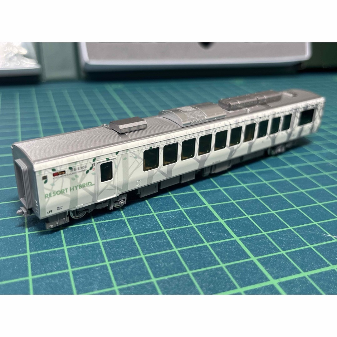 KATO`(カトー)の10-1463 KATO HB-E300系 リゾートしらかみ ブナ編成 エンタメ/ホビーのおもちゃ/ぬいぐるみ(鉄道模型)の商品写真