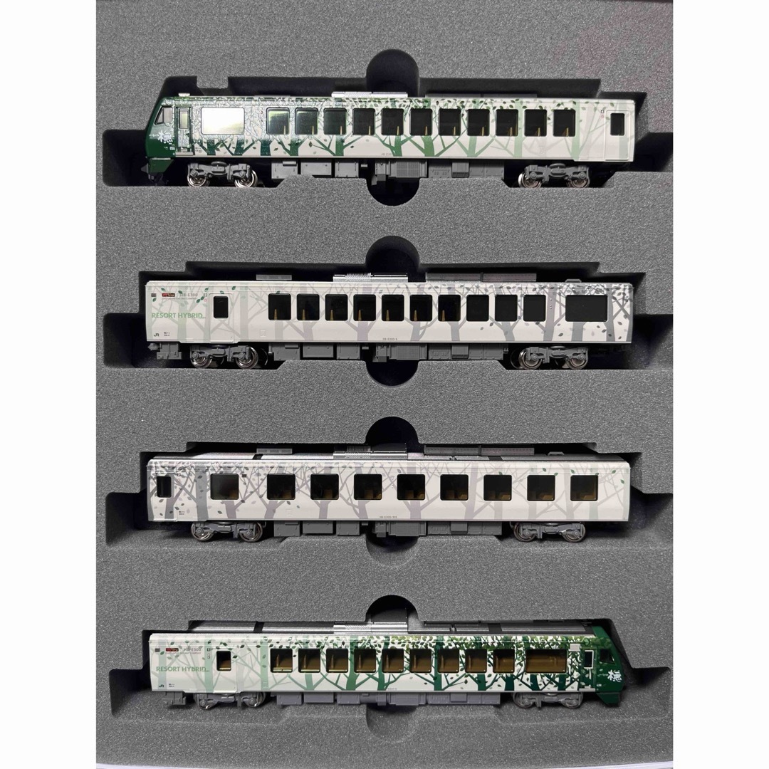 KATO`(カトー)の10-1463 KATO HB-E300系 リゾートしらかみ ブナ編成 エンタメ/ホビーのおもちゃ/ぬいぐるみ(鉄道模型)の商品写真