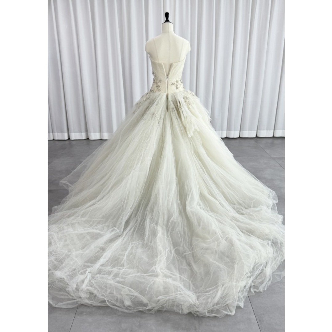 ヴェラウォン VERA WANG BRIDE Louisa ルイーザ プリンセスライン アイボリー 白 ファーストオーナー チュール レディースのフォーマル/ドレス(ウェディングドレス)の商品写真