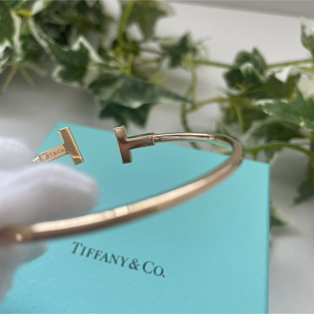 Tiffany & Co.(ティファニー)のティファニー　ワイヤー ブレスレット イエローゴールド　マザーオブパール レディースのアクセサリー(ブレスレット/バングル)の商品写真