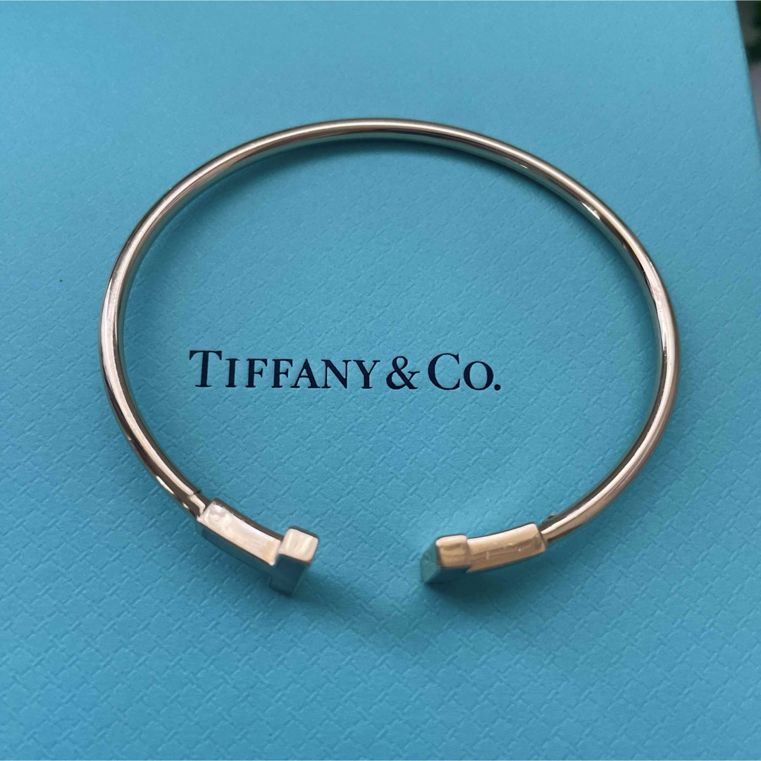 Tiffany & Co.(ティファニー)のティファニー　ワイヤー ブレスレット イエローゴールド　マザーオブパール レディースのアクセサリー(ブレスレット/バングル)の商品写真