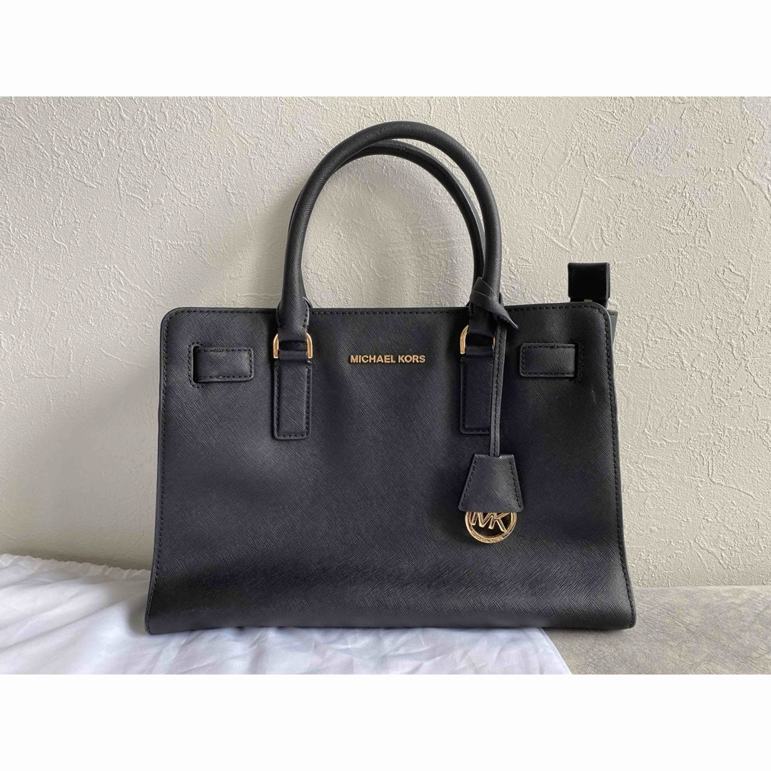 Michael Kors(マイケルコース)のMICHAEL KORS 2way 黒 ショルダーバッグ マイケルコース レディースのバッグ(ハンドバッグ)の商品写真