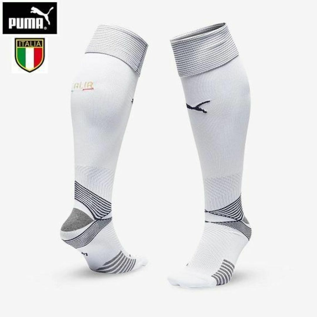 PUMA(プーマ)の★送料無料★UK直輸入★プーマ★イタリア 2020 ストッキング★白x紺/M★ スポーツ/アウトドアのサッカー/フットサル(ウェア)の商品写真