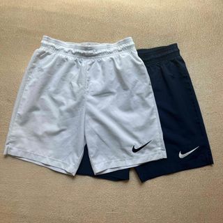 NIKE - サッカーパンツ　130〜140