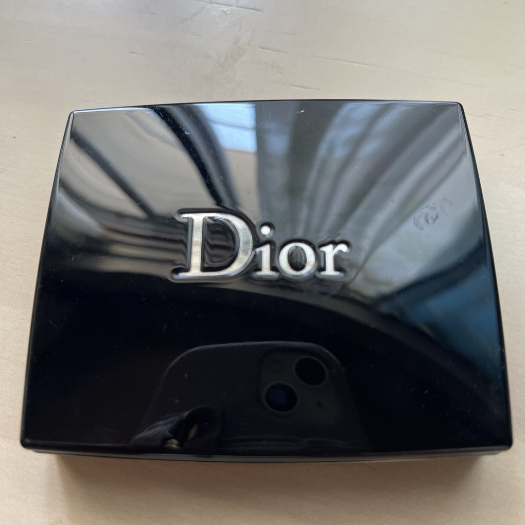 Christian Dior(クリスチャンディオール)のDior サンク　クルール　646 コスメ/美容のベースメイク/化粧品(アイシャドウ)の商品写真