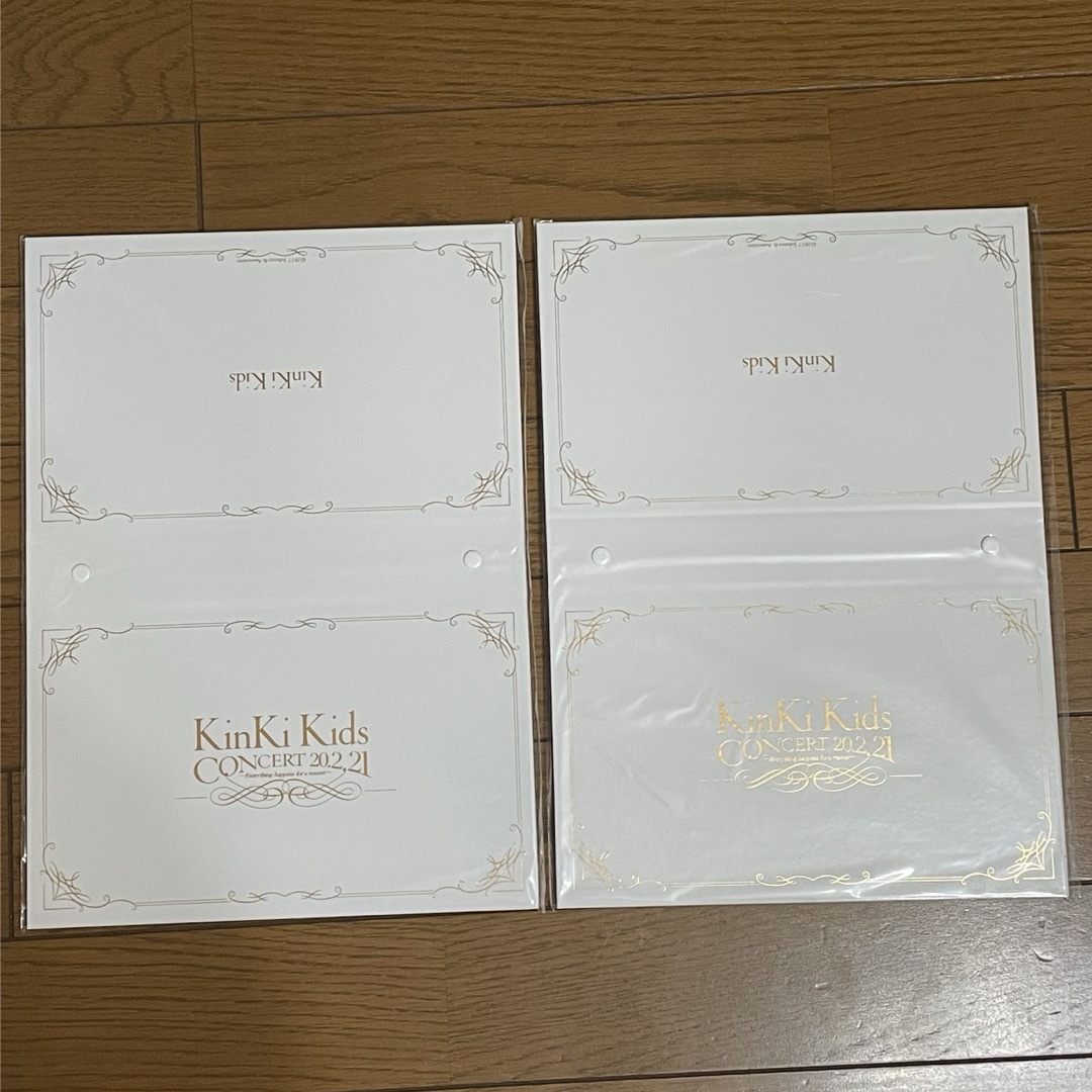 KinKi Kids(キンキキッズ)のKinKi Kids 会報ファイル ケース 2冊セット エンタメ/ホビーのタレントグッズ(アイドルグッズ)の商品写真