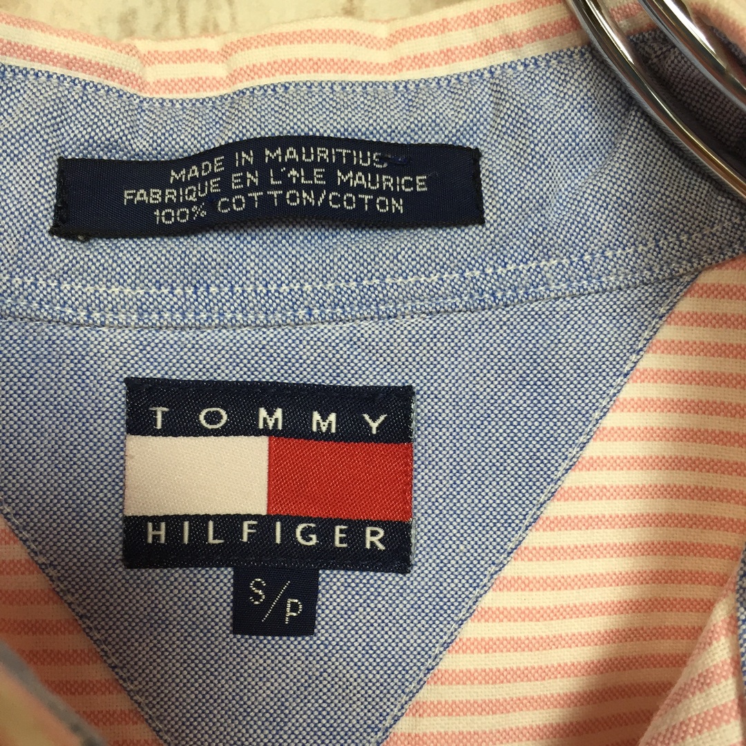 TOMMY HILFIGER(トミーヒルフィガー)の【トミーヒルフィガー ロゴ刺繍長袖シャツ】 エンブレム L ピンク 古着 メンズのトップス(シャツ)の商品写真