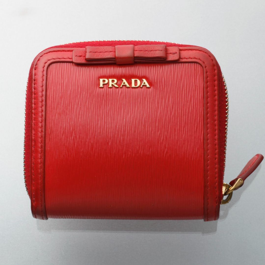 PRADA(プラダ)のK3799M プラダ リボン ヴィッテロ ムーヴ ラウンドF 二つ折 財布 レディースのファッション小物(財布)の商品写真