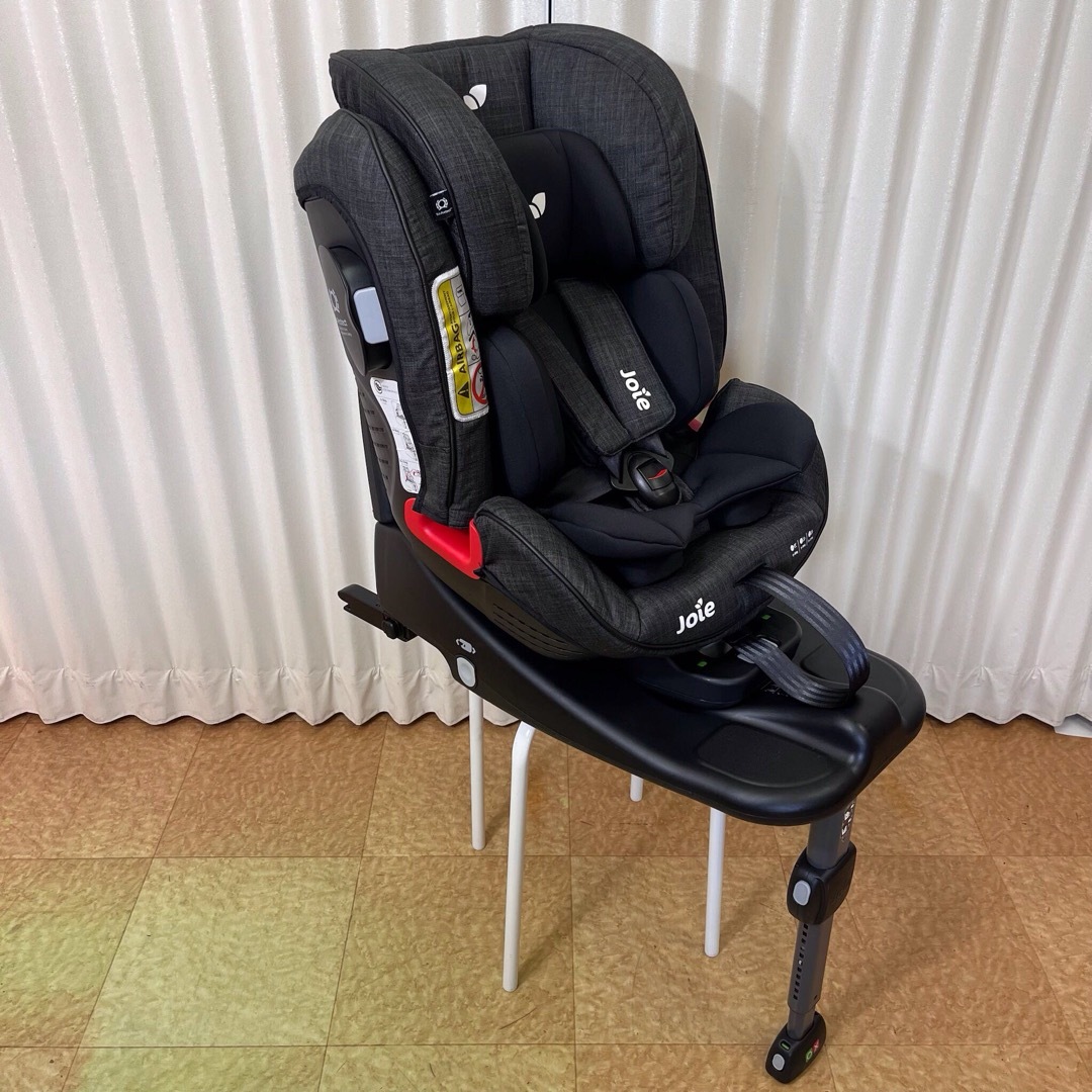 Joie (ベビー用品)(ジョイー)のクリーニング済　☆超美品☆　新生児OK　ジョイー　ステージス　ISOFIX キッズ/ベビー/マタニティの外出/移動用品(自動車用チャイルドシート本体)の商品写真