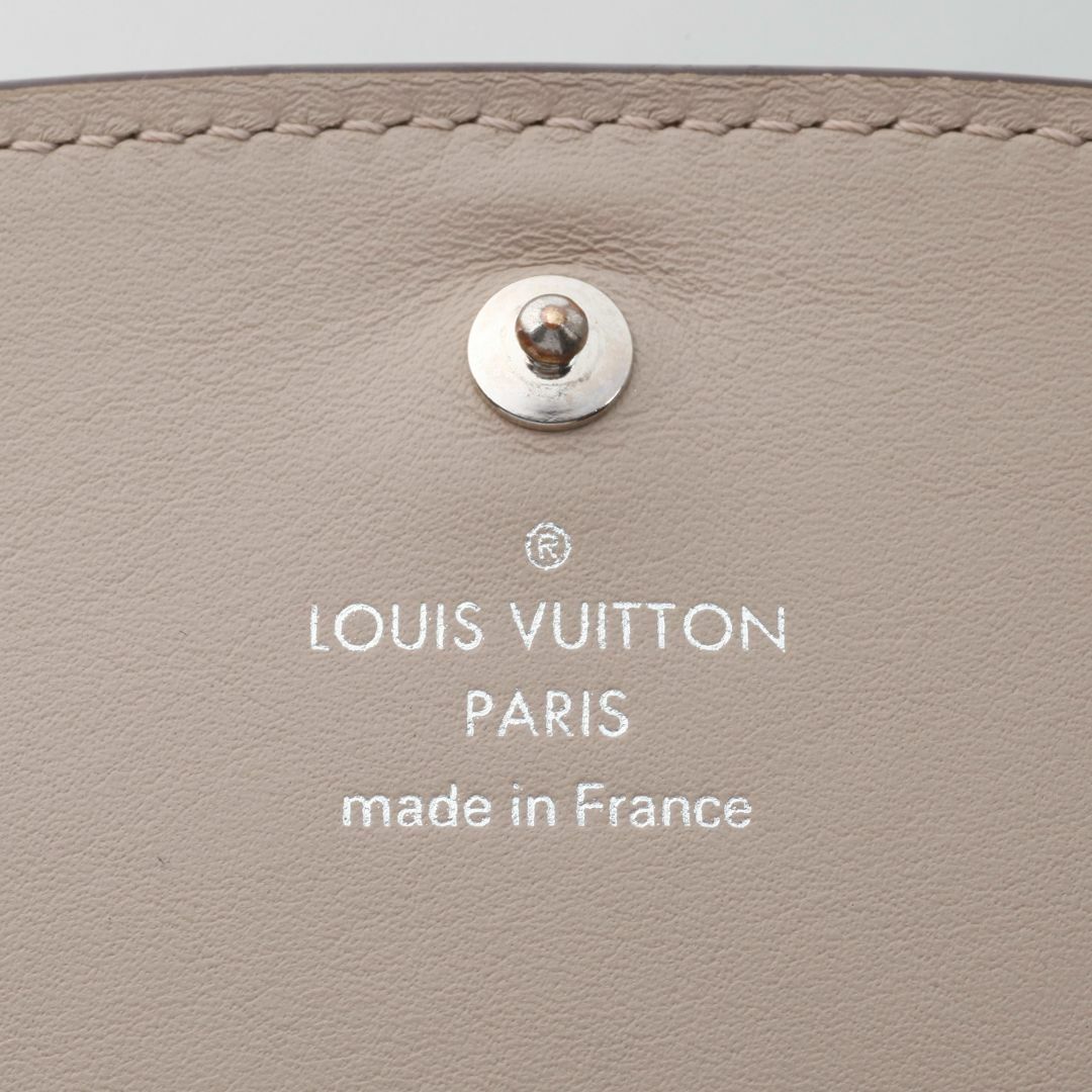 LOUIS VUITTON(ルイヴィトン)のK3802M 美品 ヴィトン マヒナ イリス コンパクト 財布 M62542 レディースのファッション小物(財布)の商品写真