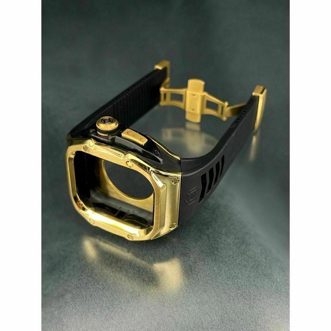 アップルウォッチ 49mm  ウルトラ ゴールド ステンレスケース メンズの時計(その他)の商品写真
