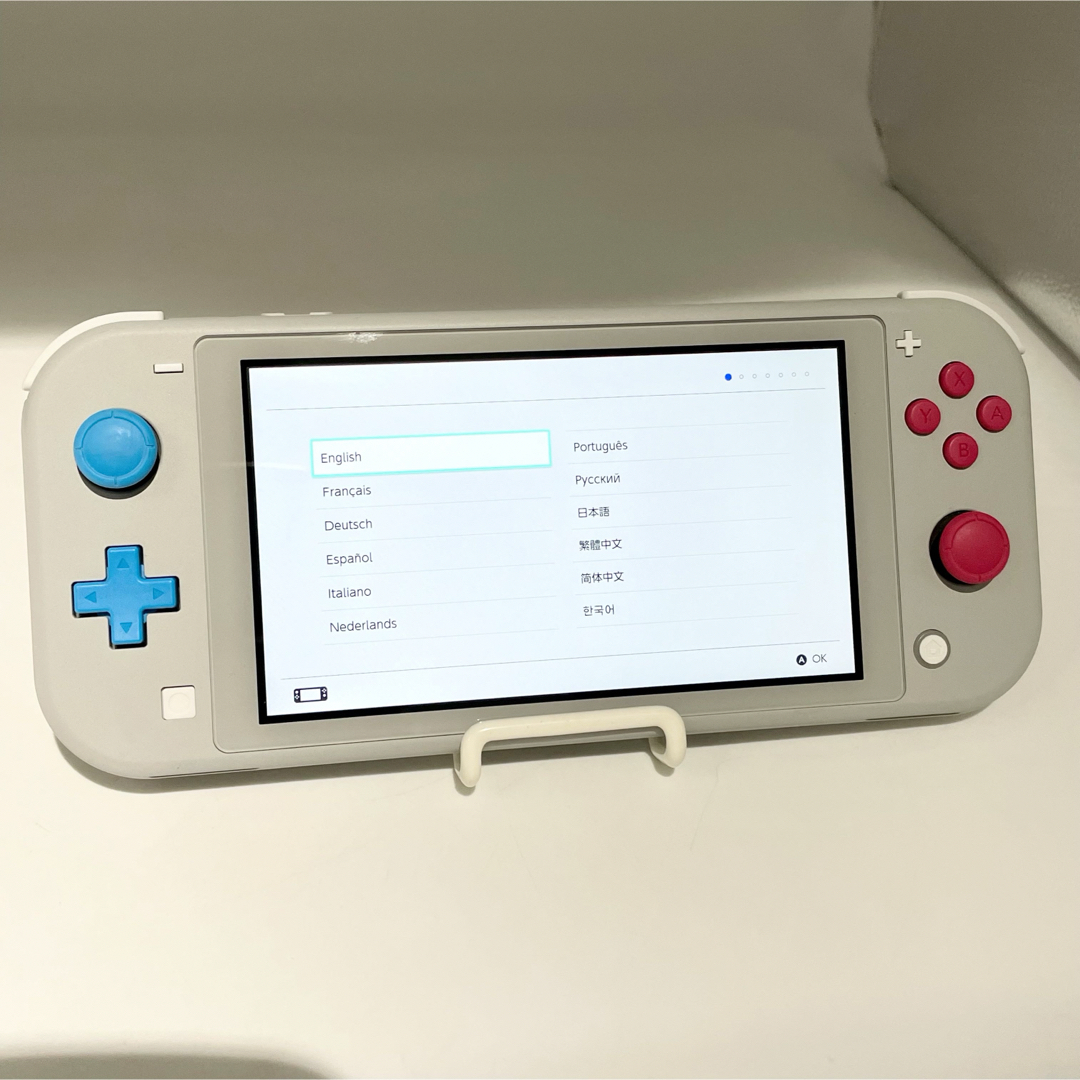 Nintendo Switch(ニンテンドースイッチ)の【液晶美品】Switch lite シアン・マゼンタ 本体 ポケモン スイッチ エンタメ/ホビーのゲームソフト/ゲーム機本体(携帯用ゲーム機本体)の商品写真