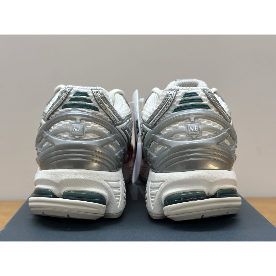 New Balance(ニューバランス)の人気モデル！New Balance M1906REE 25.0㎝ ニューバランス レディースの靴/シューズ(スニーカー)の商品写真