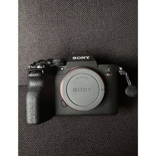 超美品　SONY α7R V +プログレードCFexpress Type A 1(デジタル一眼)