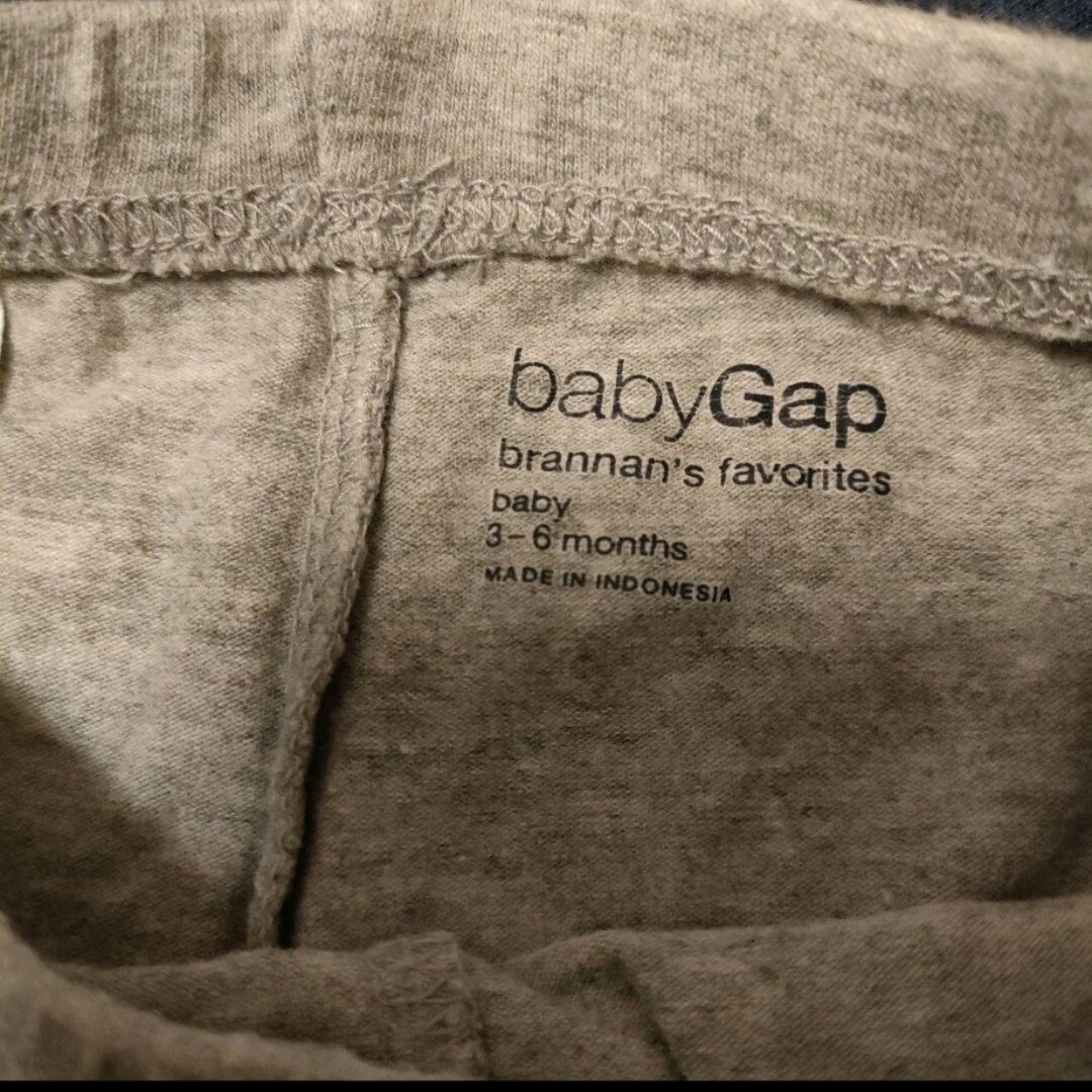 babyGAP(ベビーギャップ)のbabyGap（ベビーギャップ）　スパッツ　パンツ　60cm キッズ/ベビー/マタニティのベビー服(~85cm)(パンツ)の商品写真