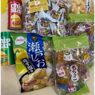 お菓子　大量　ポテトチップス　おかき(菓子/デザート)