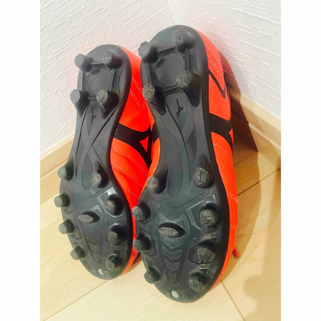 MIZUNO(ミズノ)のミズノ☆サッカースパイク☆20.0cm スポーツ/アウトドアのサッカー/フットサル(シューズ)の商品写真