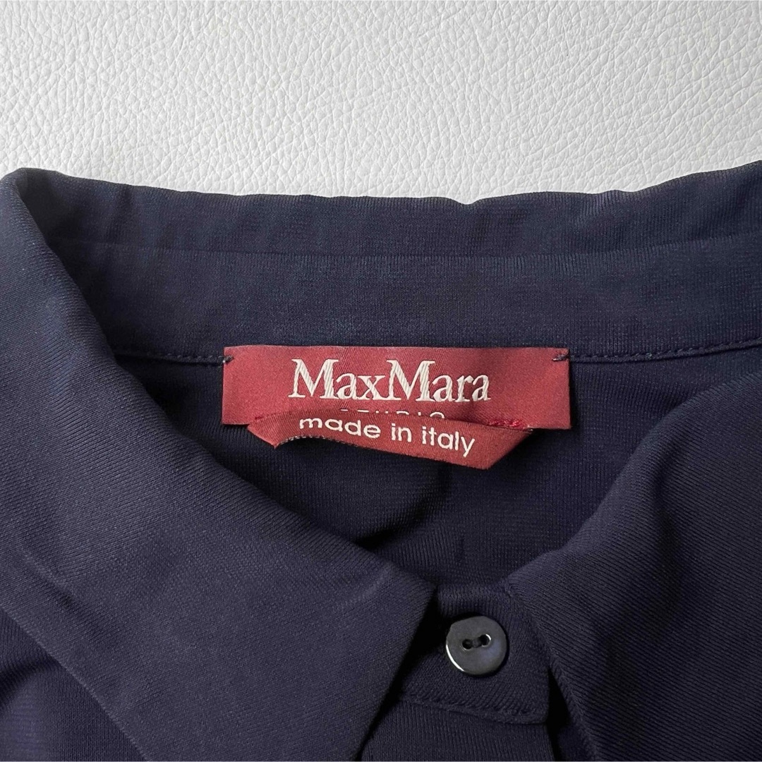 Max Mara(マックスマーラ)の良品　MAX MARA マックスマーラ　シャツ　ブラウス　イタリア製　ネイビー レディースのトップス(シャツ/ブラウス(長袖/七分))の商品写真